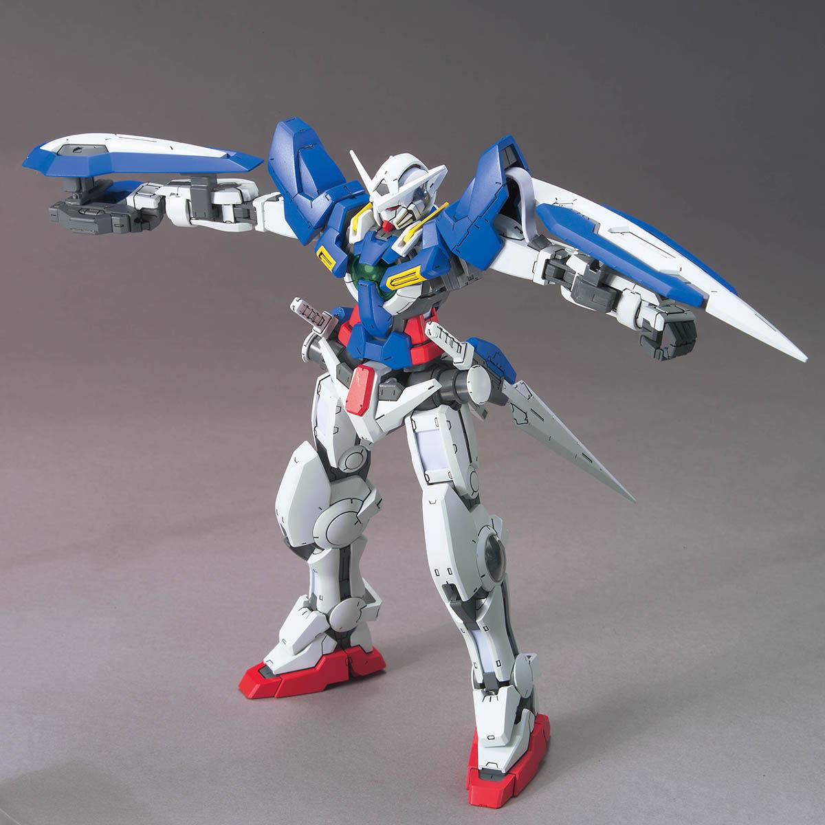 Gundam: Gundam Exia 1/100 Model