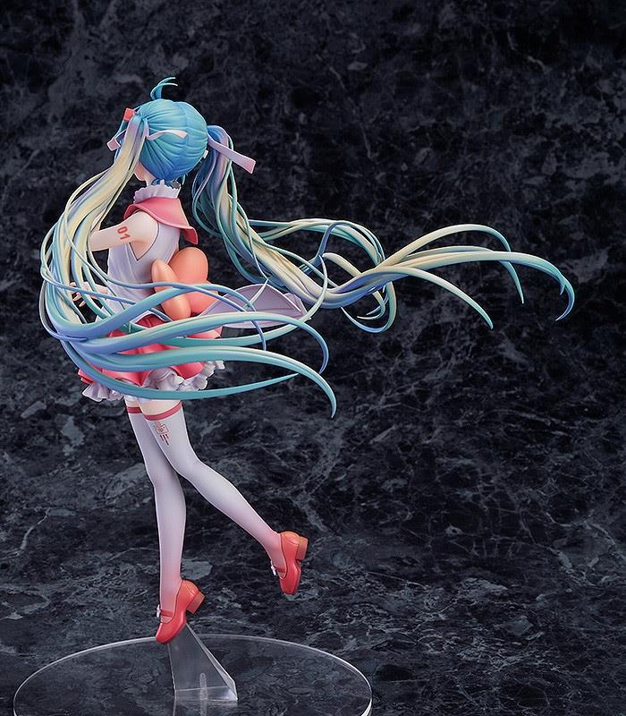Vocaloid: Hatsune Miku The First Dream Ver. 1/8 Scale Figurine