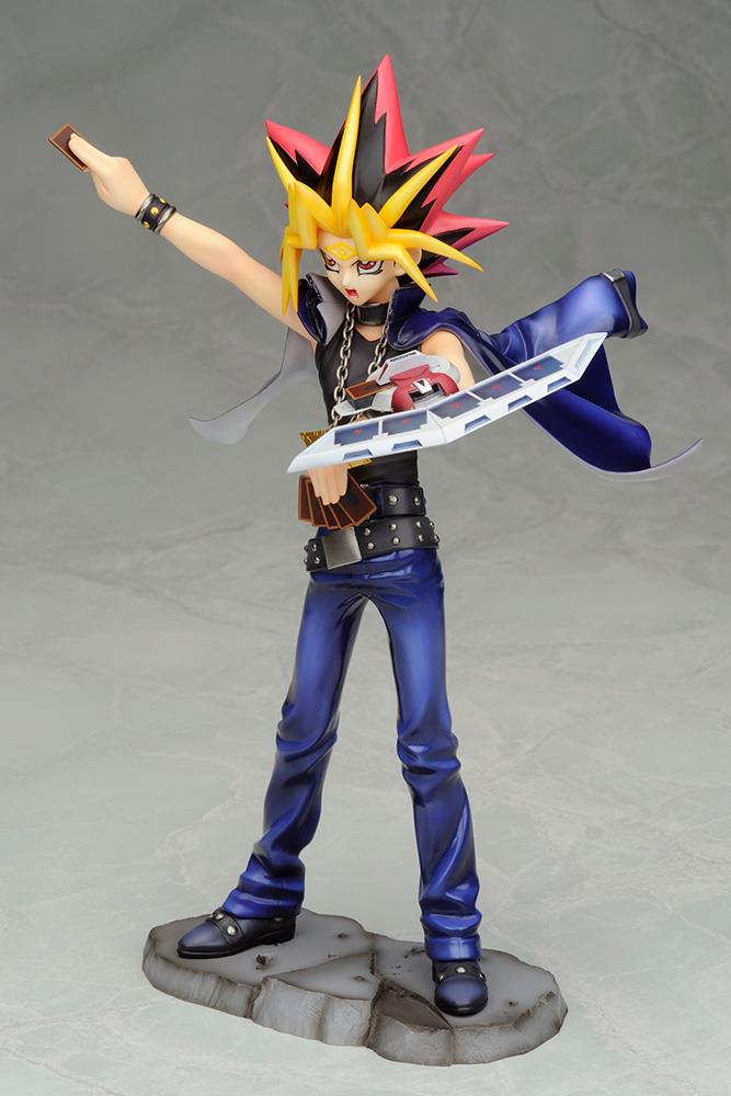 Yu-Gi-Oh!: Yami Yugi ArtFXJ Duel With Destiny 1/7 Scale Figure