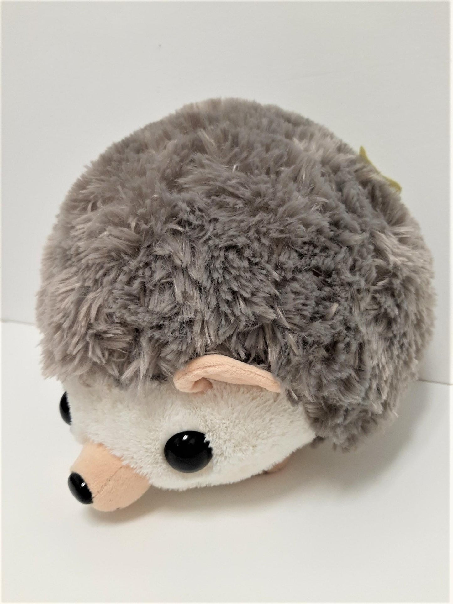 Amuse: Grey Hedgehog with Star 13"
