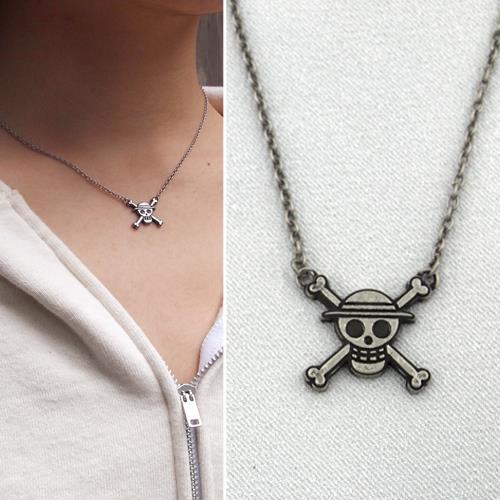 One Piece: Straw Hat Pirates Necklace