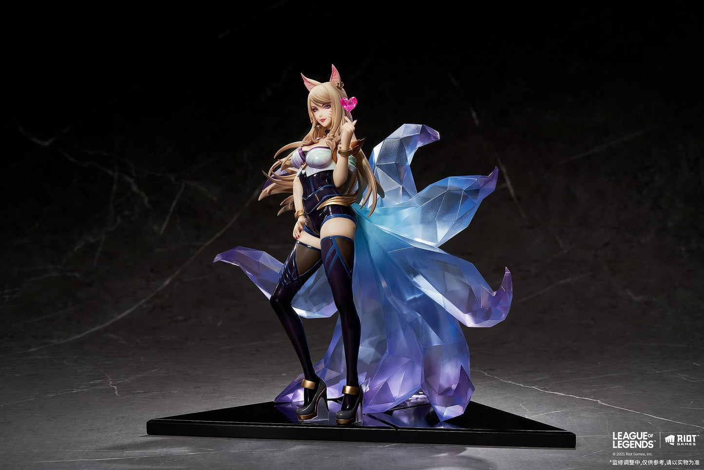 League of Legends: K/DA Ahri 1/7 Scale Figurine