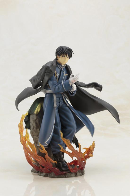 Fullmetal Alchemist: Roy Mustang ArtFX-J 1/8 Scale Figure
