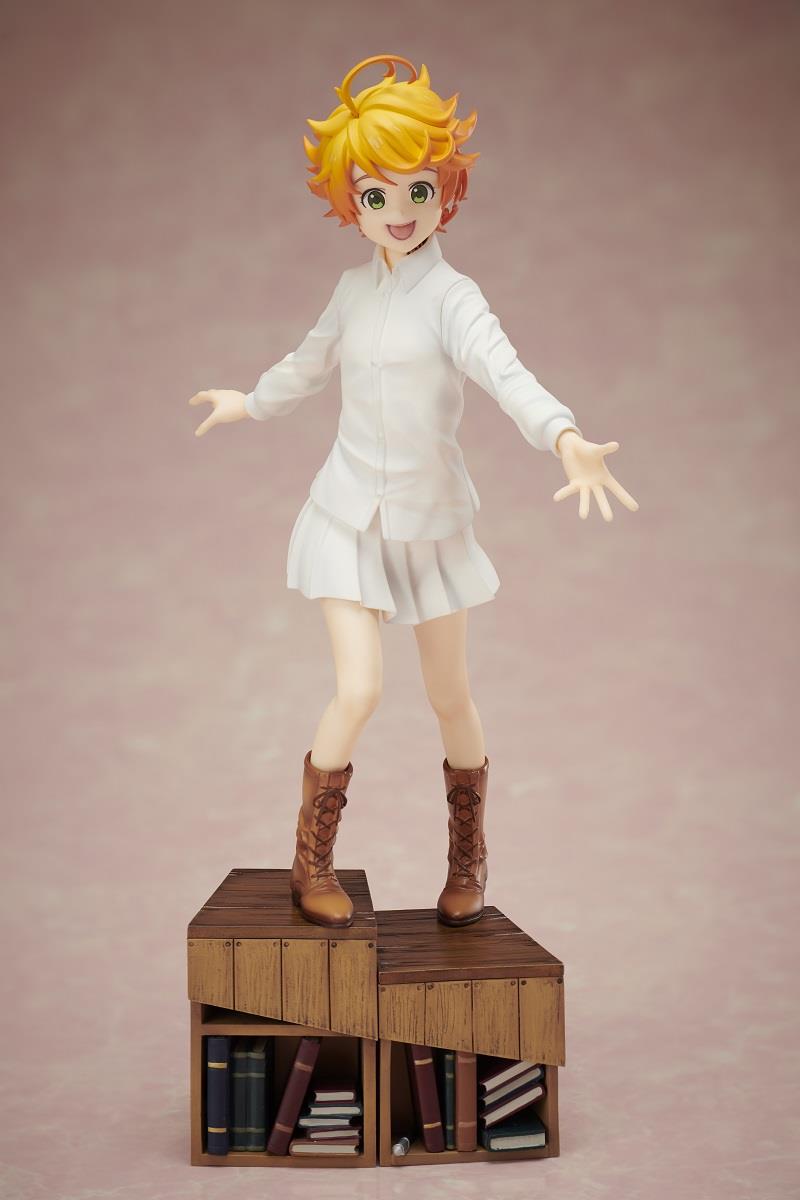 The Promised Neverland: Emma 1/8 Scale Figure