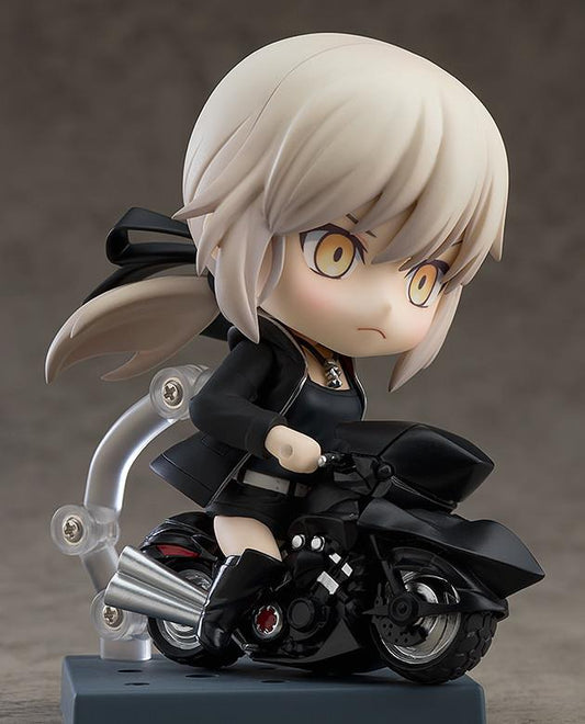 Fate/Grand Order: 1142-DX Saber/Altria Pendragon (Alter) Shinjuku ver. & Cuirassier Noir Nendoroid