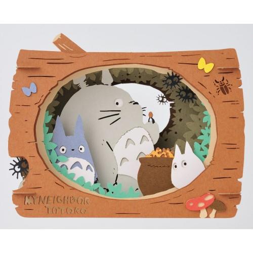 My Neighbour Totoro: Totoro in Log Paper Theatre