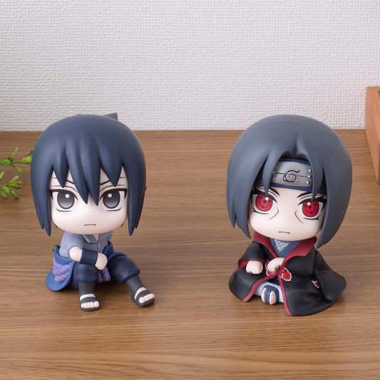 Naruto Shippuden: Sasuke & Itachi Look Up Figure