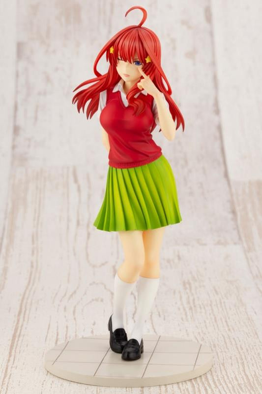 Quintessential Quintuplets: Itsuki 1/8 Scale Figurine