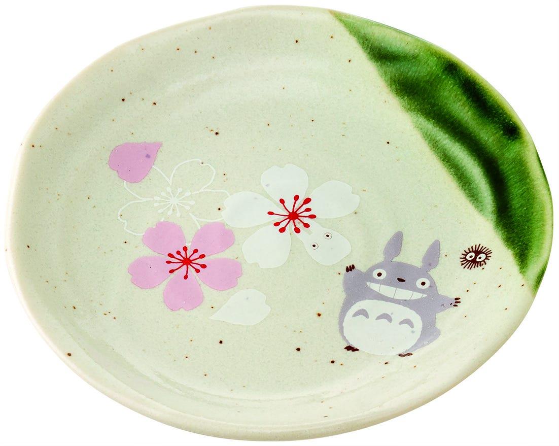 My Neighbour Totoro: Totoro Traditional Japanese Small Plate (Sakura/Cherry Blossom)