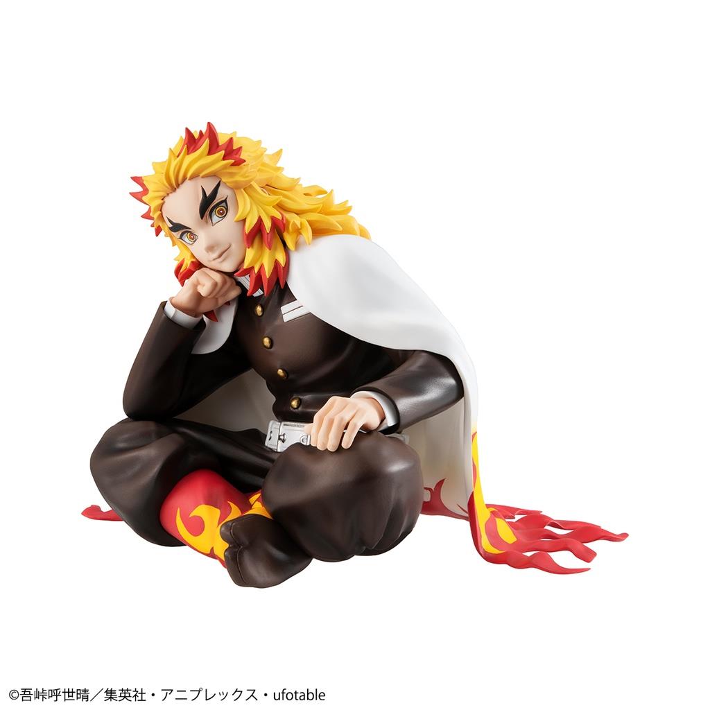 Demon Slayer: Kyojuro Rengoku Palm Size Figure w/ Gift